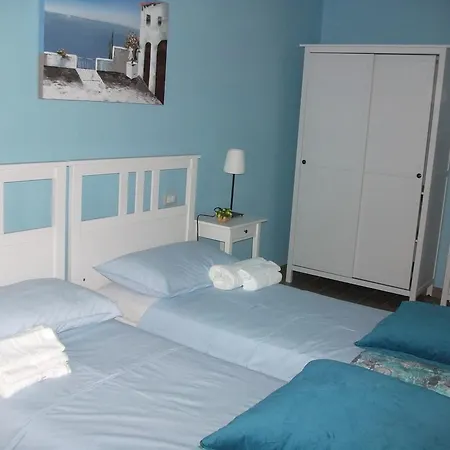 Holiday home Gli Dei E Le Rose